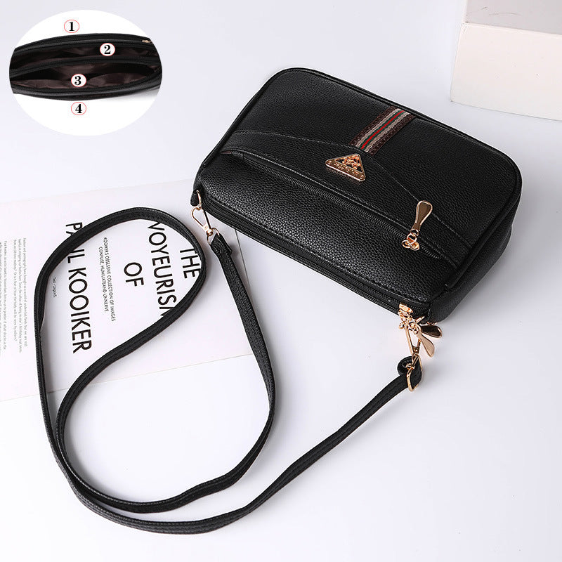 Mid-aged woman single shoulder bag