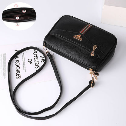 Mid-aged woman single shoulder bag